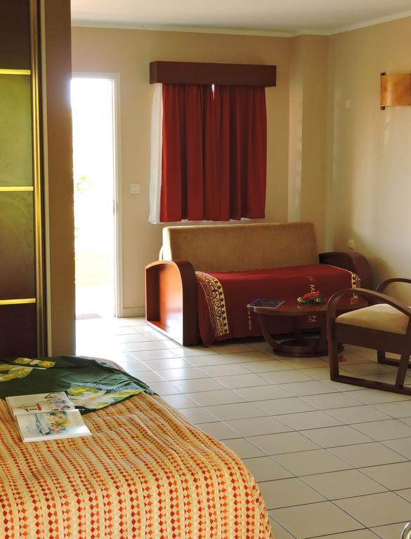 Koniambo Hotel Koné Quarto foto